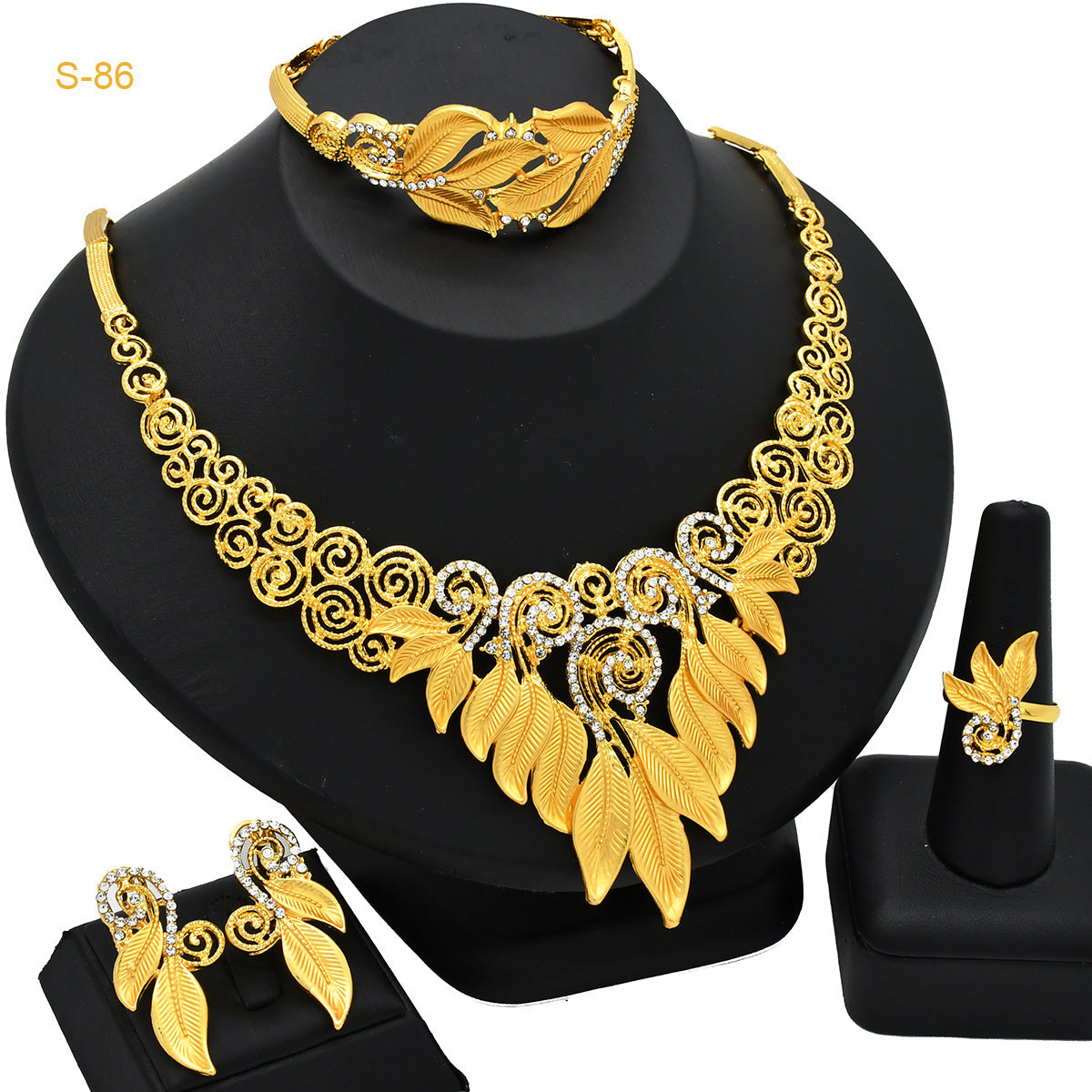 Saudi Bridal Jewelry Set – 4pcs Necklace, Bracelet, Earrings & Ring